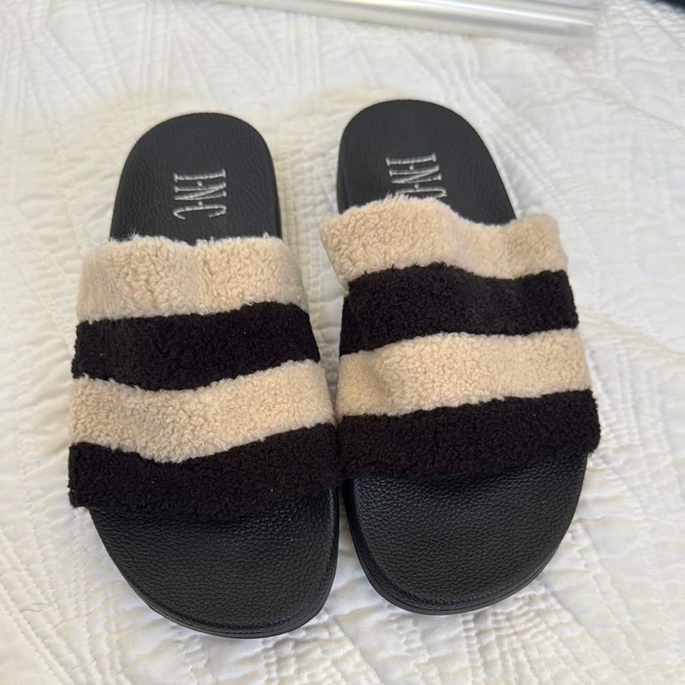 INC Striped Black and Tan Fuzzy Slides 8